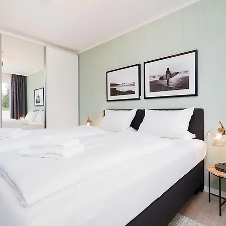 Solaris 4 Mit Balkon, Gemeinschaftssauna Und Grillplatz Grömitz