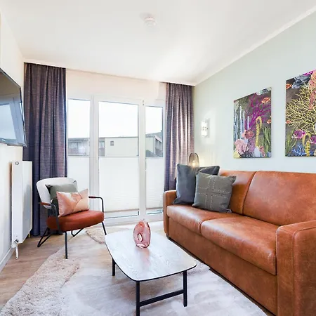 Solaris 4 Mit Balkon, Gemeinschaftssauna Und Grillplatz Grömitz