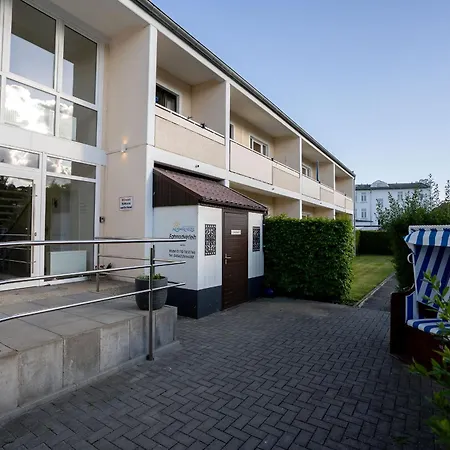 Apartment Solaris 4 Mit Balkon, Gemeinschaftssauna Und Grillplatz Groemitz